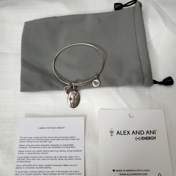 Alex and Ani Jewelry - Alex and Ani Key to life bracelet
